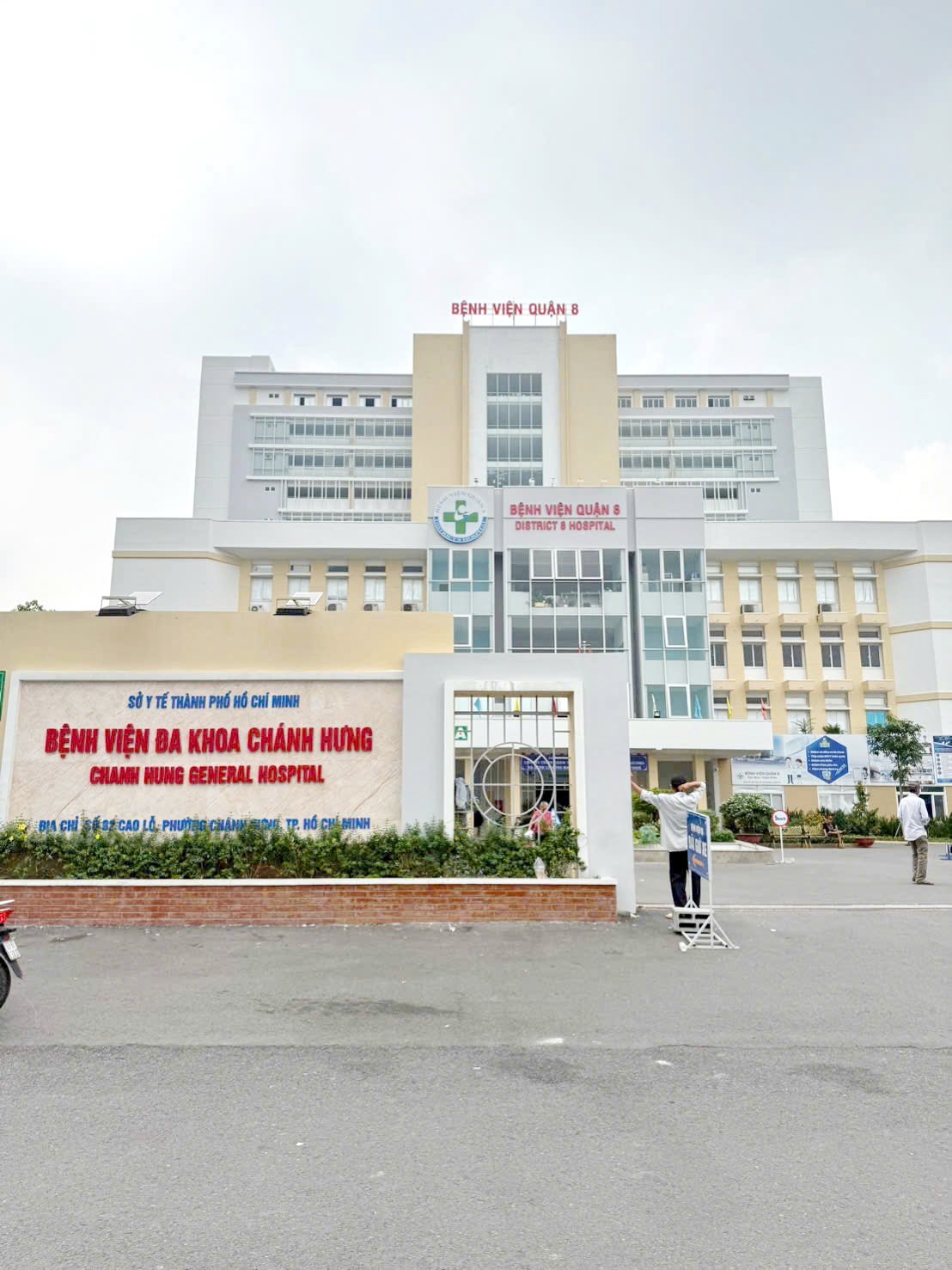 Bán nhà 3 lầu 5x18m căn góc siêu hiếm mặt tiền Cao Lỗ P.4 Quận 8